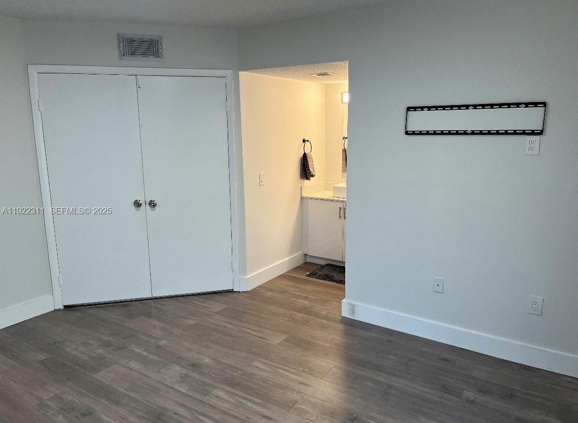 ELAN AT CALUSA CONDO VII - Residential Lease