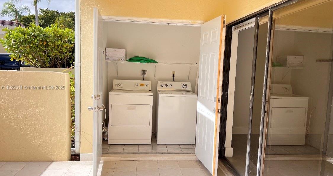 ELAN AT CALUSA CONDO VII - Residential Lease