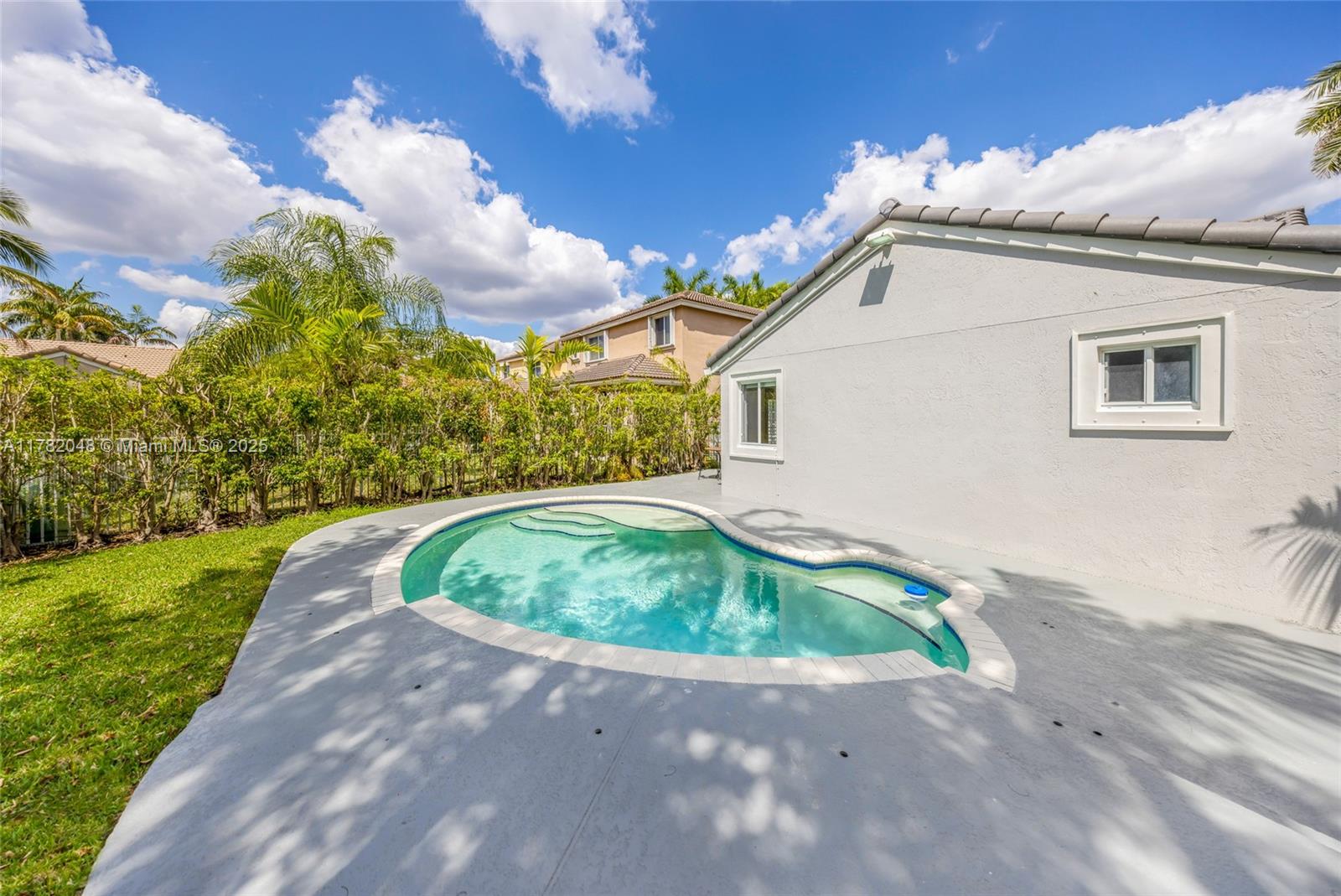 SECTOR 2-PARCELS 12 13 14 - Residential Lease