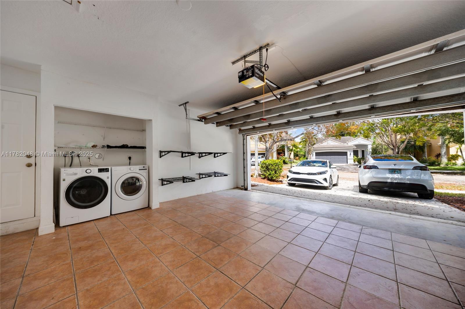 SECTOR 2-PARCELS 12 13 14 - Residential Lease
