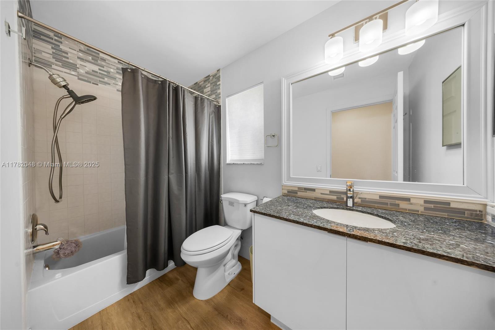 SECTOR 2-PARCELS 12 13 14 - Residential Lease