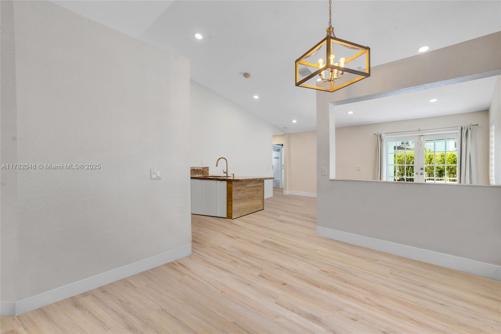 SECTOR 2-PARCELS 12 13 14 - Residential Lease