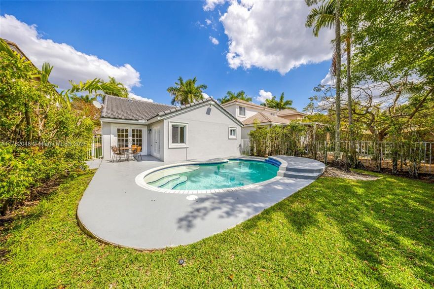 Great House with own PRIVATE POOL. Tranquil backyard with lush landscape. Excellent MOVE-IN CONDITION. Renovated kitchen and bathrooms. New floors throughout. 3 bedrooms, 2 baths plus Family Room. 1,552 sf. All new stainless steel appliances, granite countertops. Breakfast counter. French doors. Fully tiled garage. Closet cabinetry in all closets. Recently painted and new roof in 2022. Amazing Club House and amenities at the gated community of  Savanna. Located in a cul de sac. A MUST SEE !!!