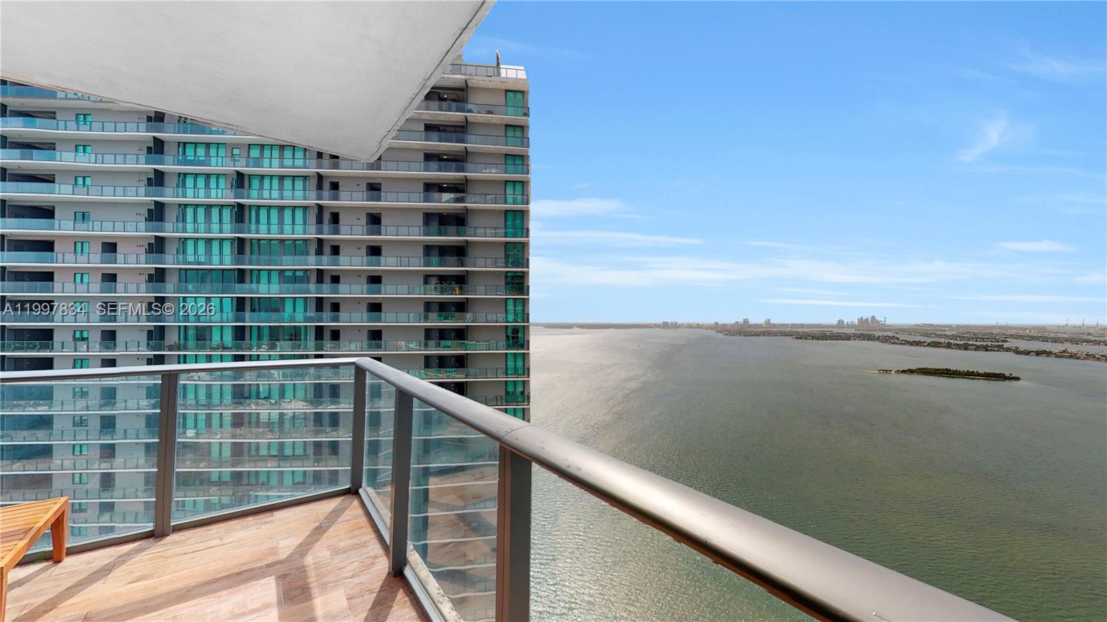 PARAISO BAY CONDO - Residential Lease