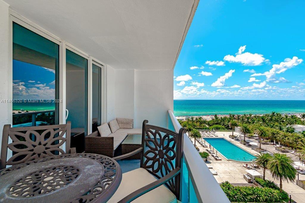 2301 Collins Ave 803