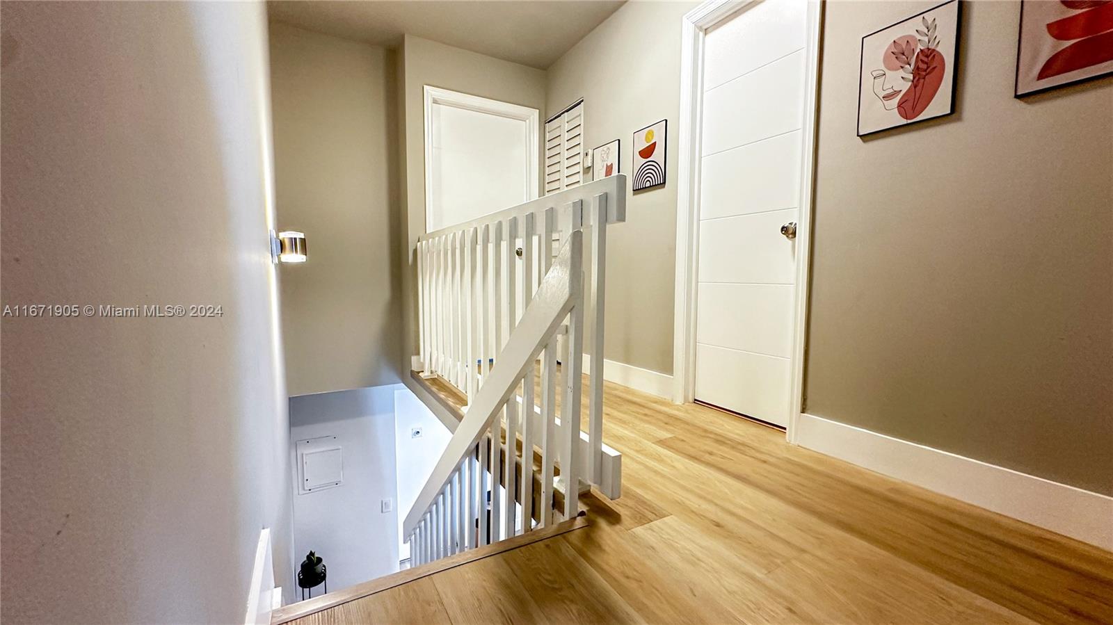 VISTA DEL LAGO CONDO V - Residential Lease