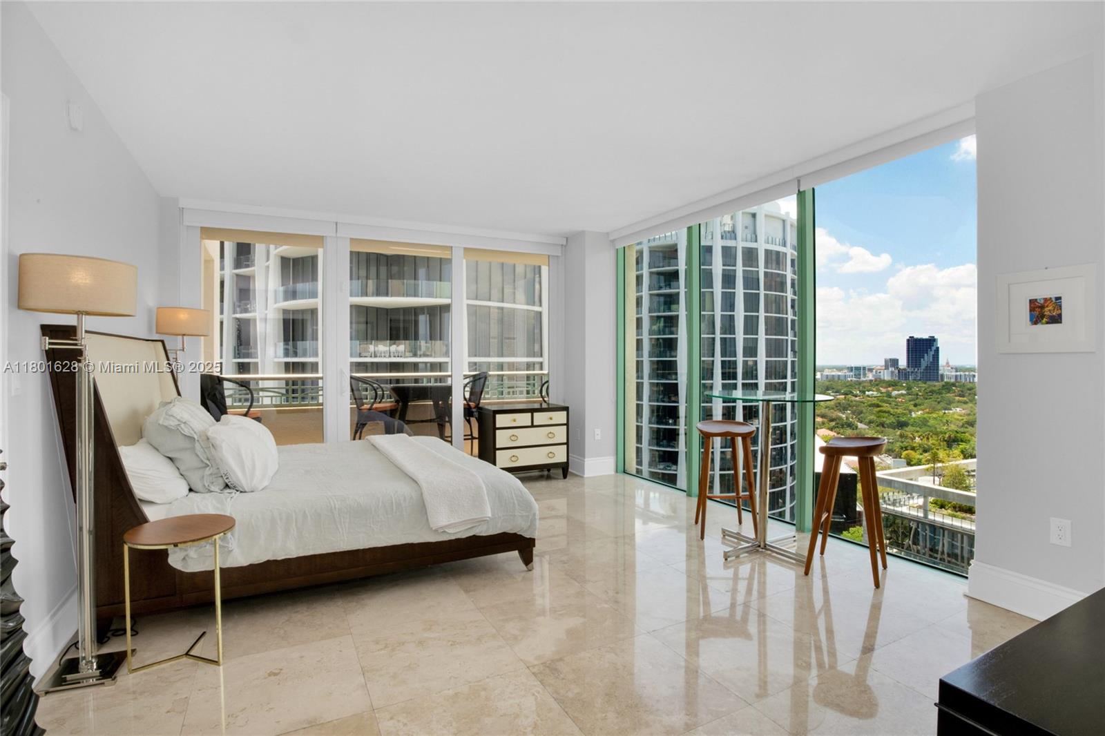 Ritz-Carlton - Residential