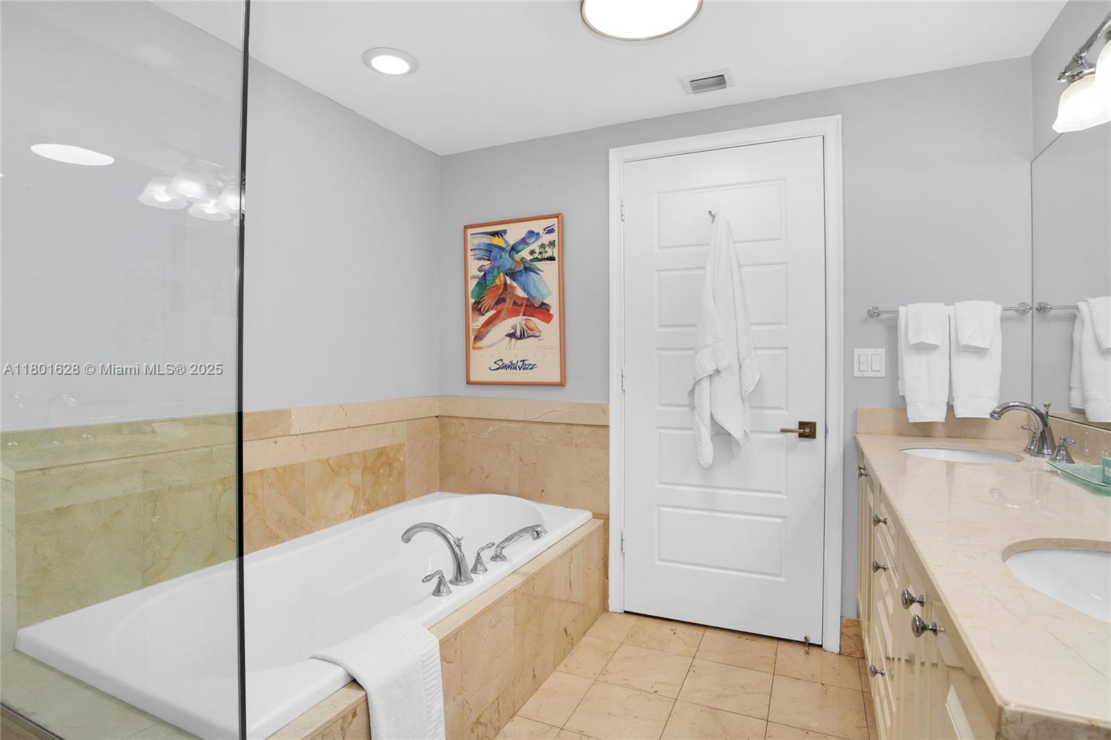 Ritz-Carlton - Residential