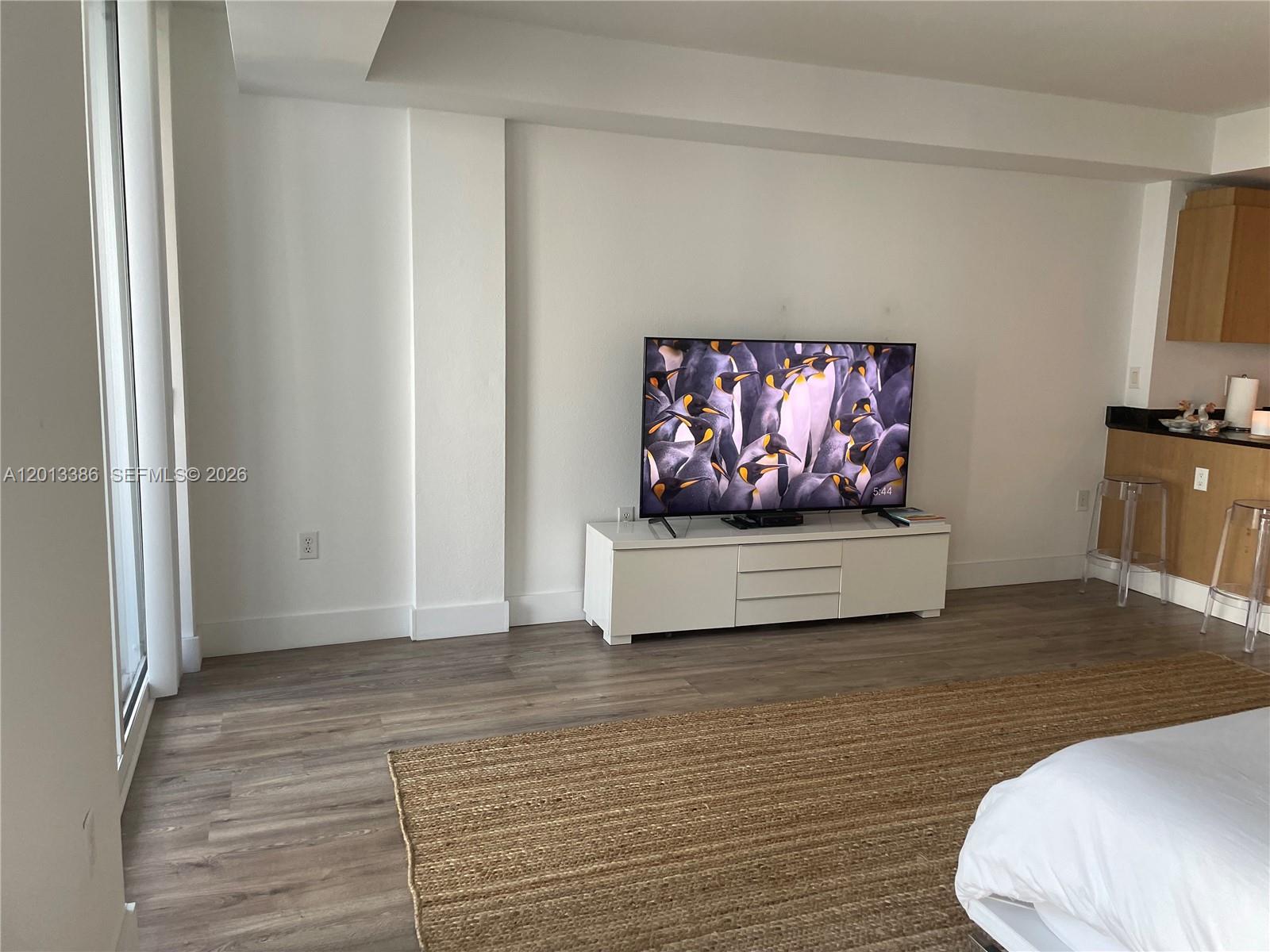 HARBOUR HOUSE - Residential Lease