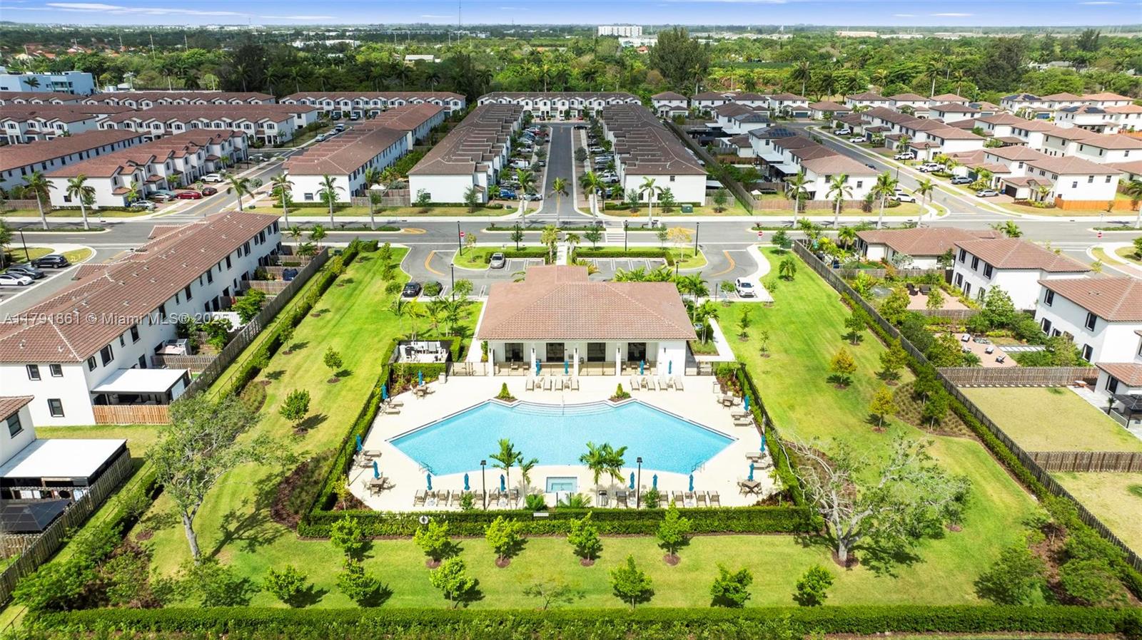 SILVER PALM RESIDENTIAL H - Residential