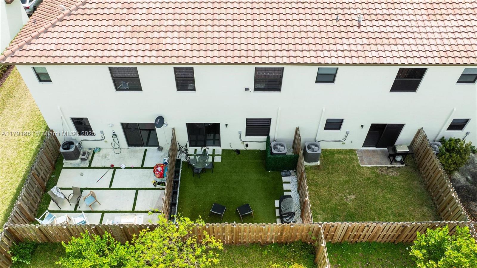 SILVER PALM RESIDENTIAL H - Residential