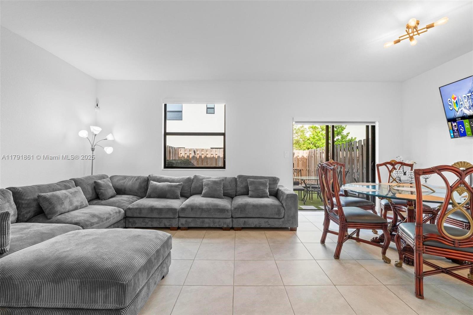 SILVER PALM RESIDENTIAL H - Residential