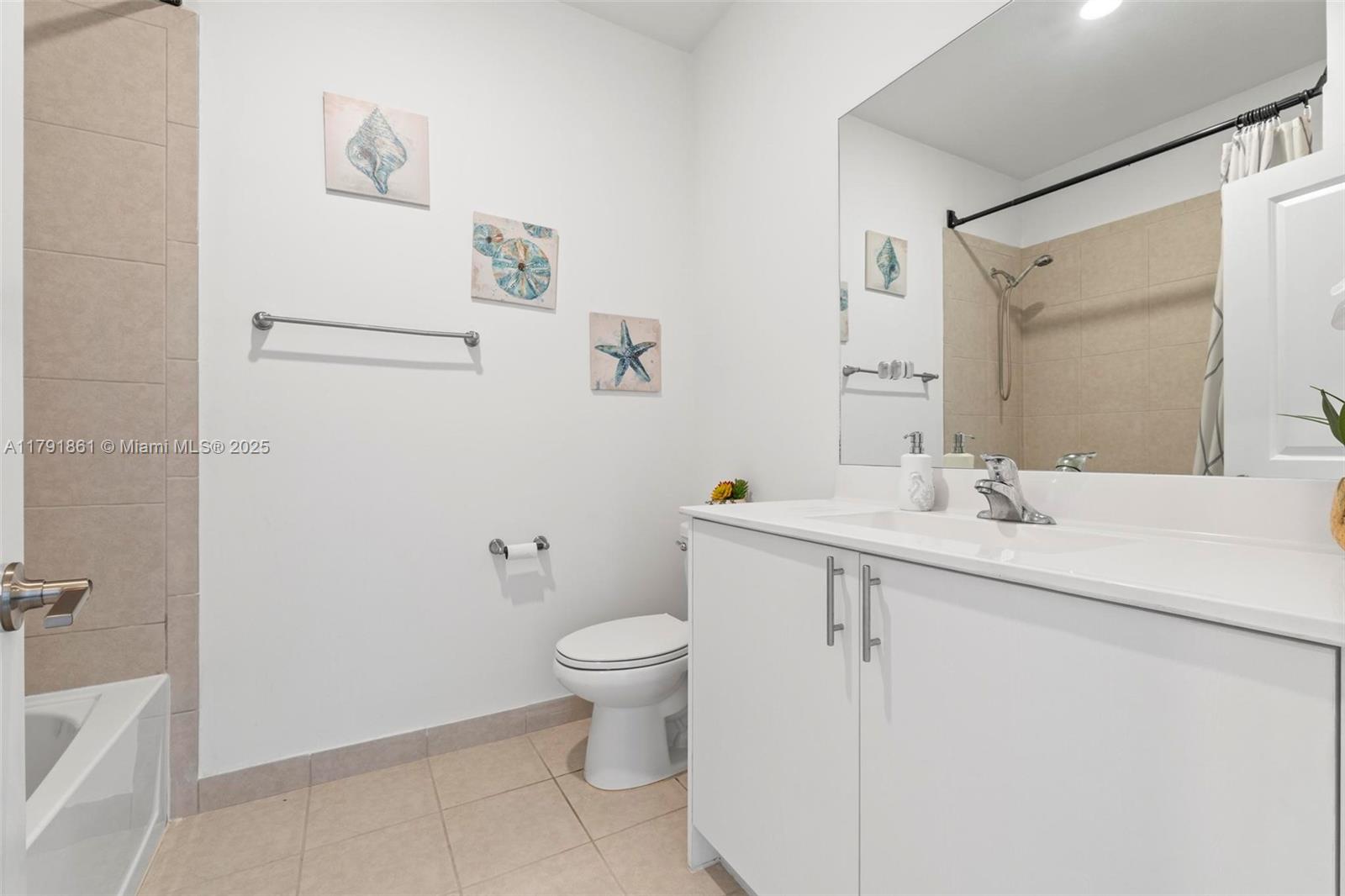 SILVER PALM RESIDENTIAL H - Residential