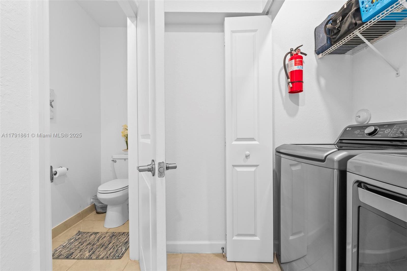 SILVER PALM RESIDENTIAL H - Residential