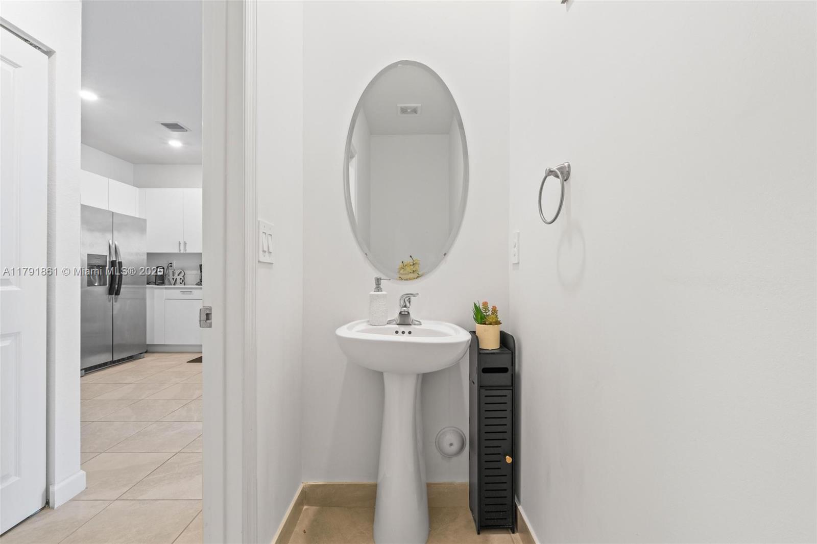 SILVER PALM RESIDENTIAL H - Residential