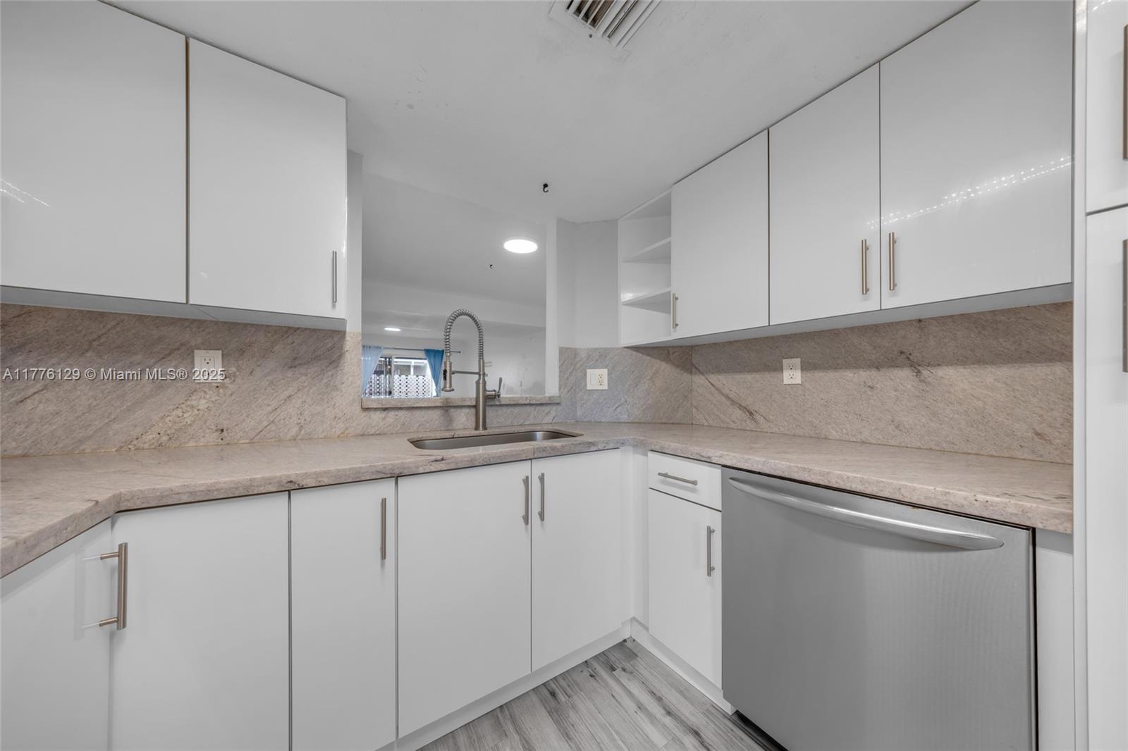 12302 NW 11th St 1402