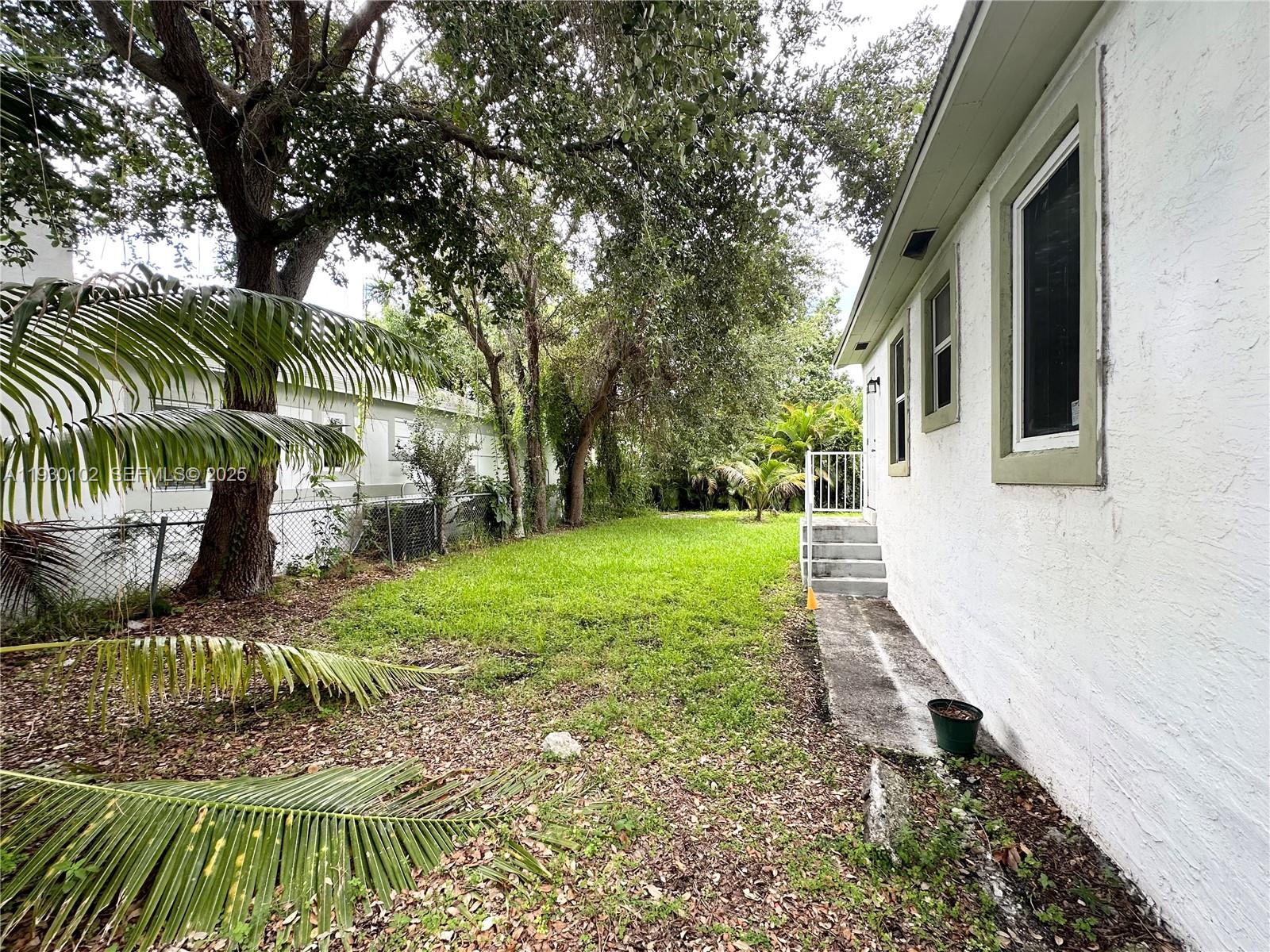 BISCAYNE HEIGHTS - Residential Lease