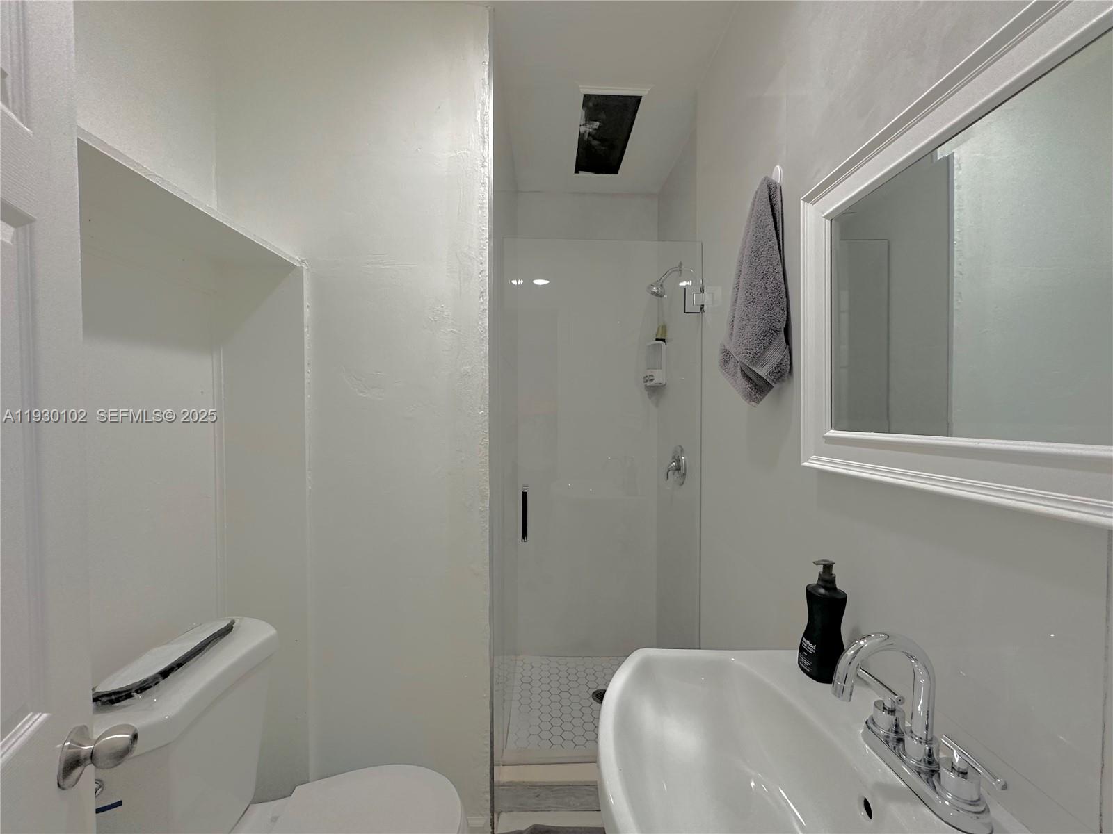 BISCAYNE HEIGHTS - Residential Lease