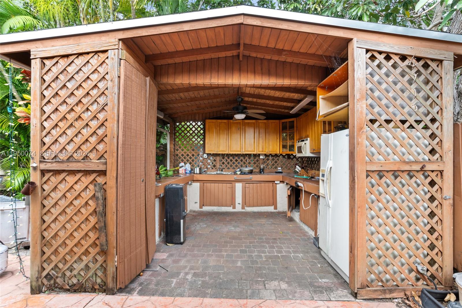 WEST LAWN CORRECTED PLAT - Residential