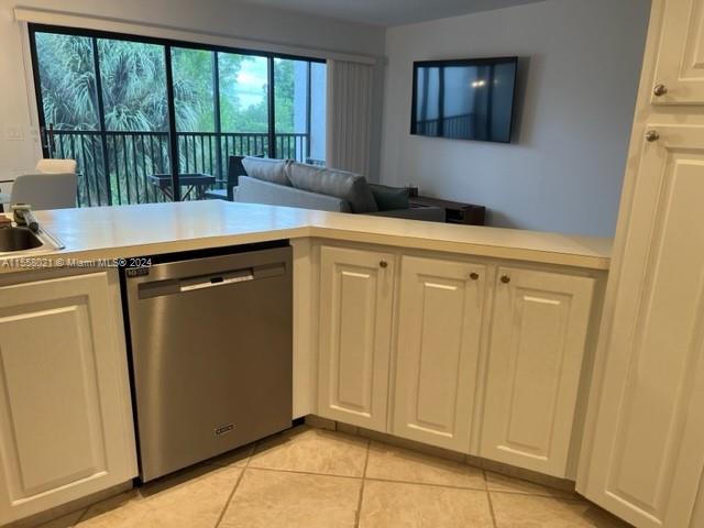 SEA RISE CONDO - Residential Lease