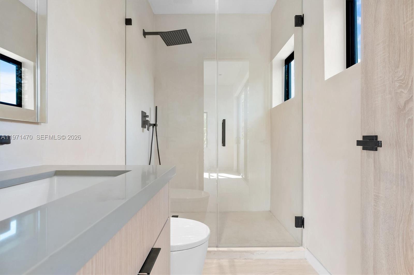 SHADOWLAWN - Residential