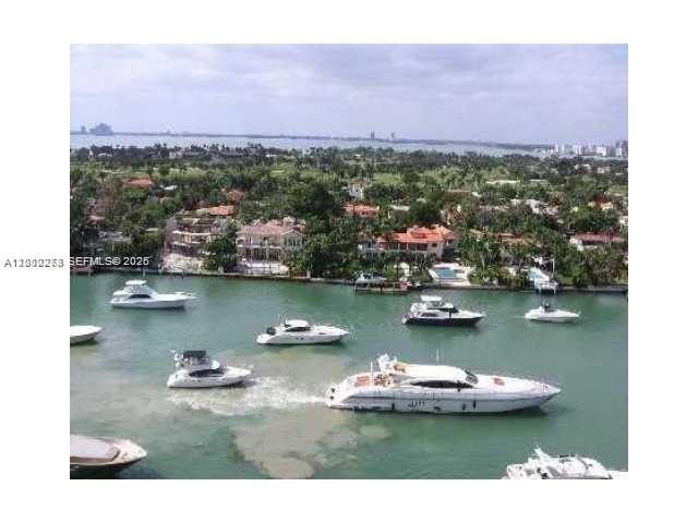 5700 Collins Ave 15H