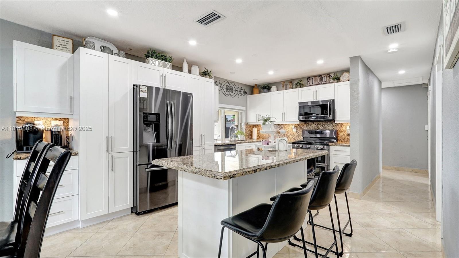 PALM SPRINGS NORTH SEC R - Residential