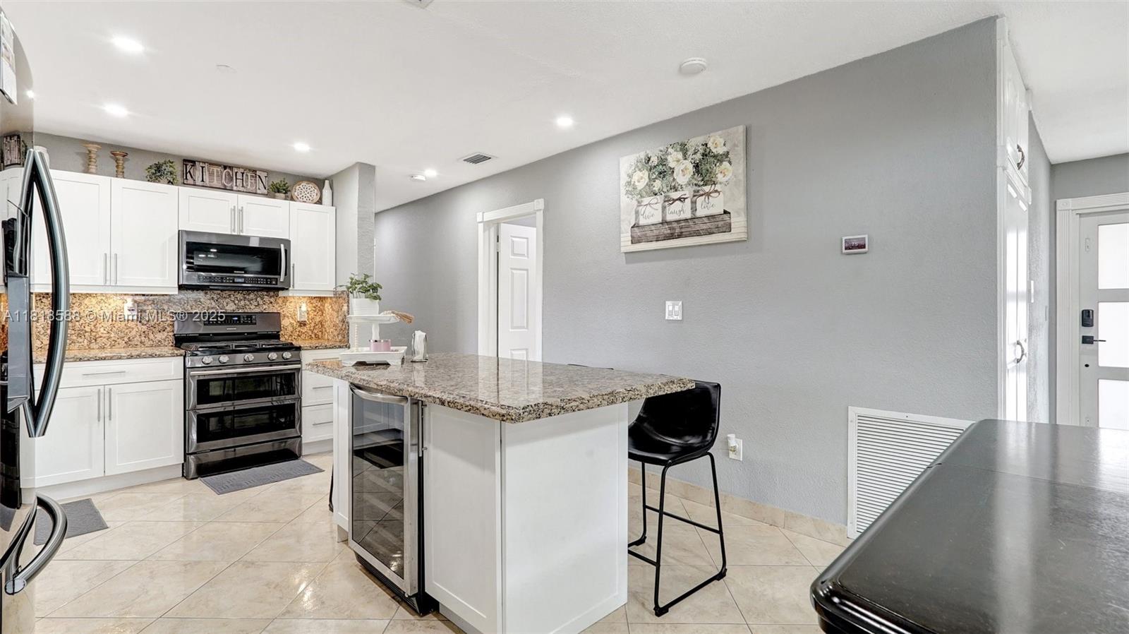 PALM SPRINGS NORTH SEC R - Residential