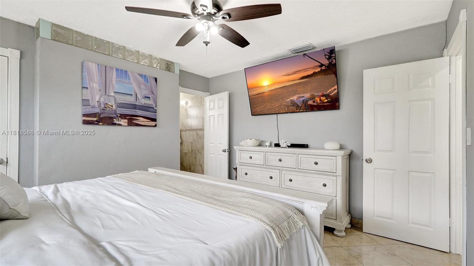 PALM SPRINGS NORTH SEC R - Residential