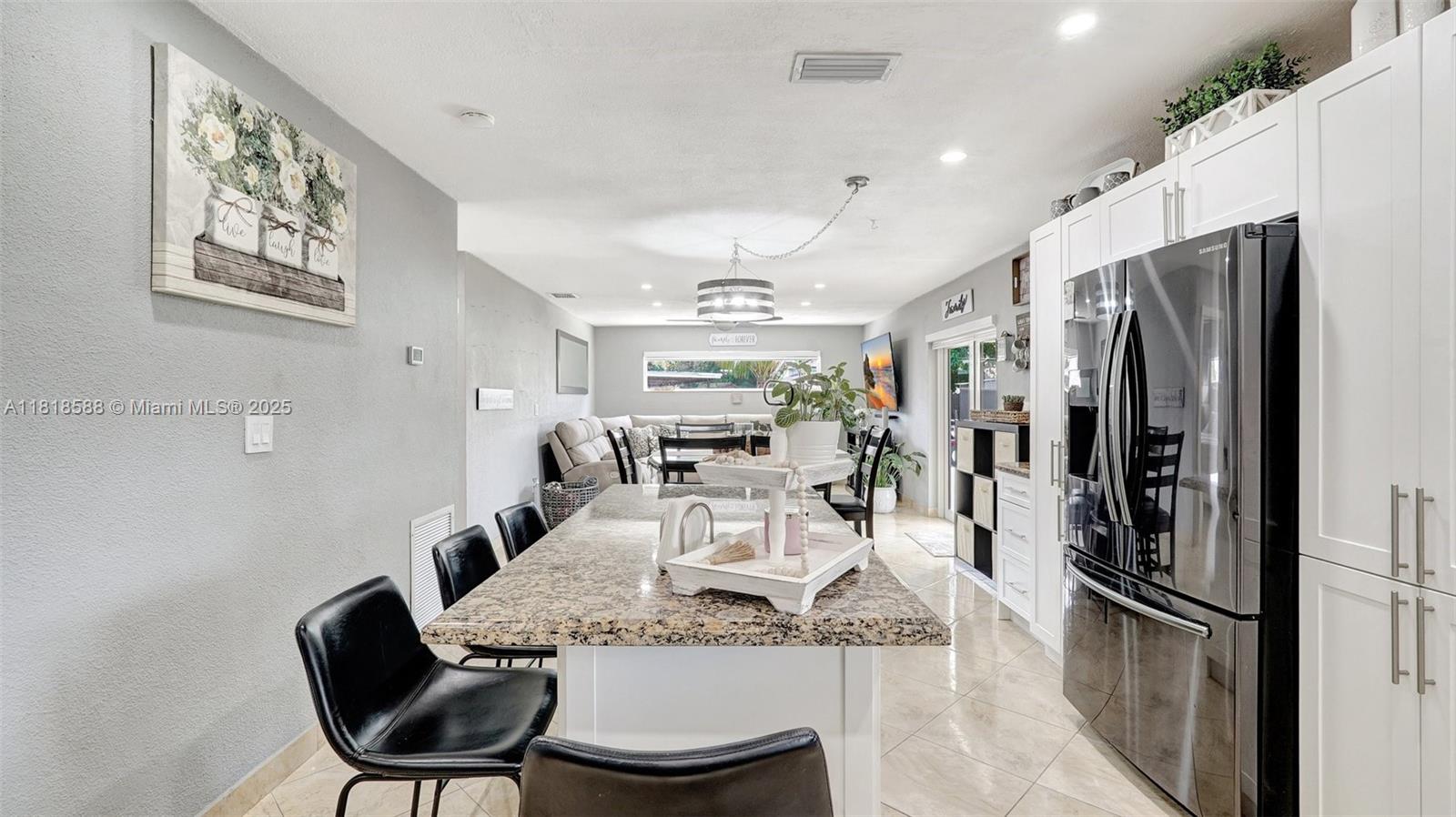 PALM SPRINGS NORTH SEC R - Residential