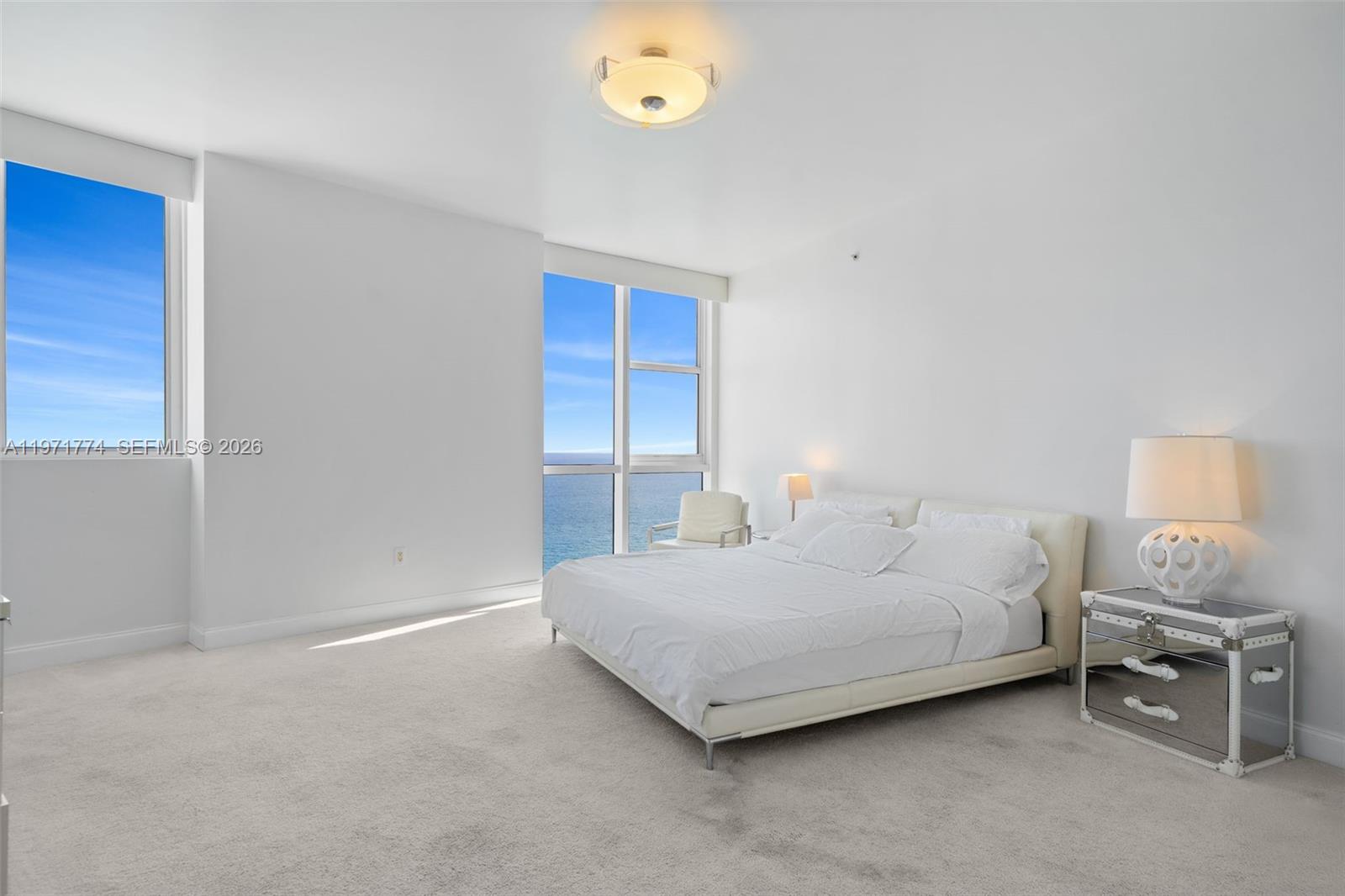 TRUMP ROYALE CONDO - Residential Lease