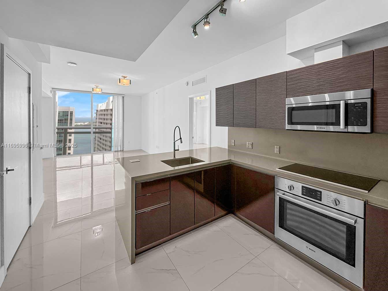 THE BONDO (1080 BRICKELL) - Residential