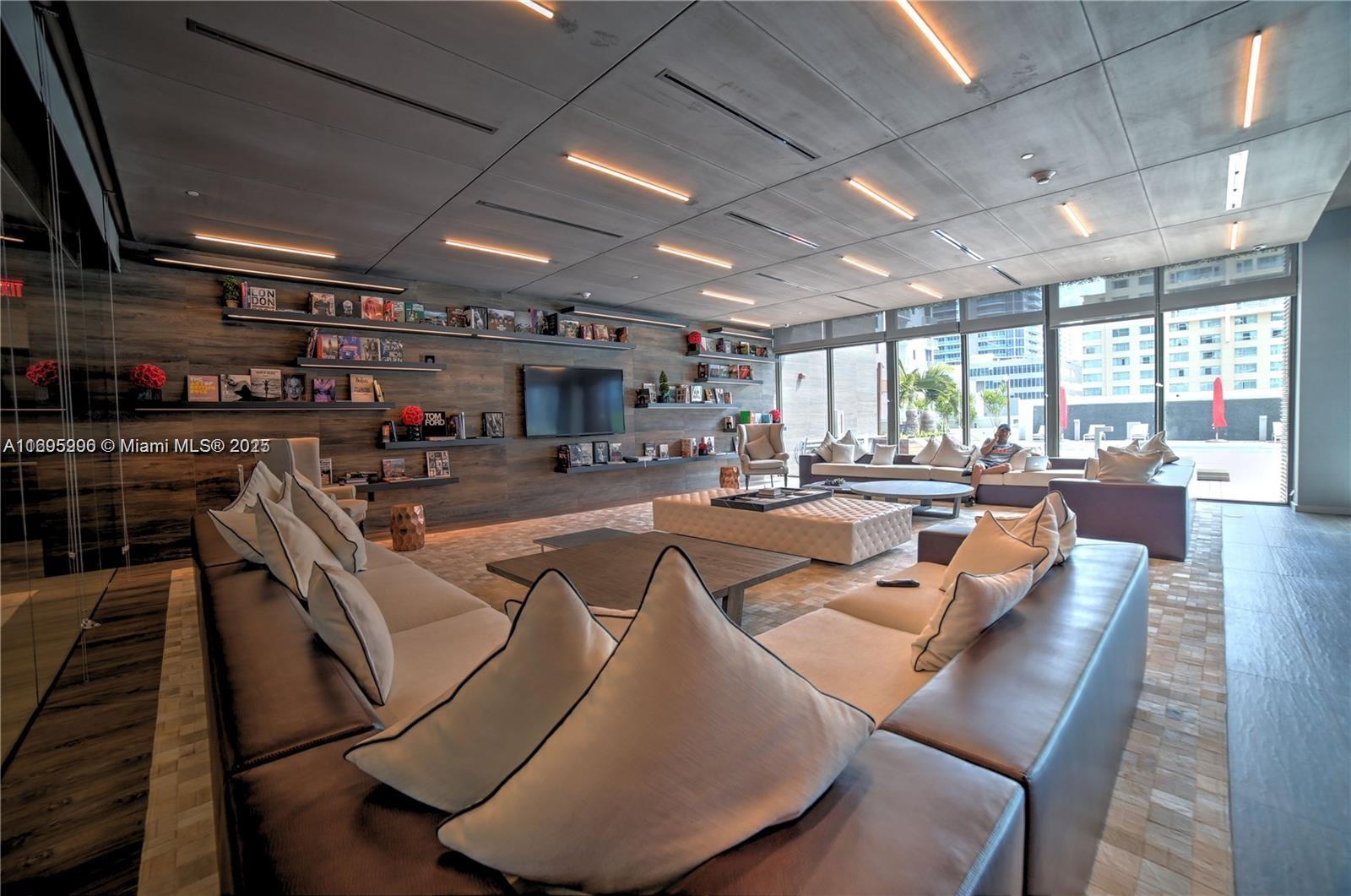 THE BONDO (1080 BRICKELL) - Residential