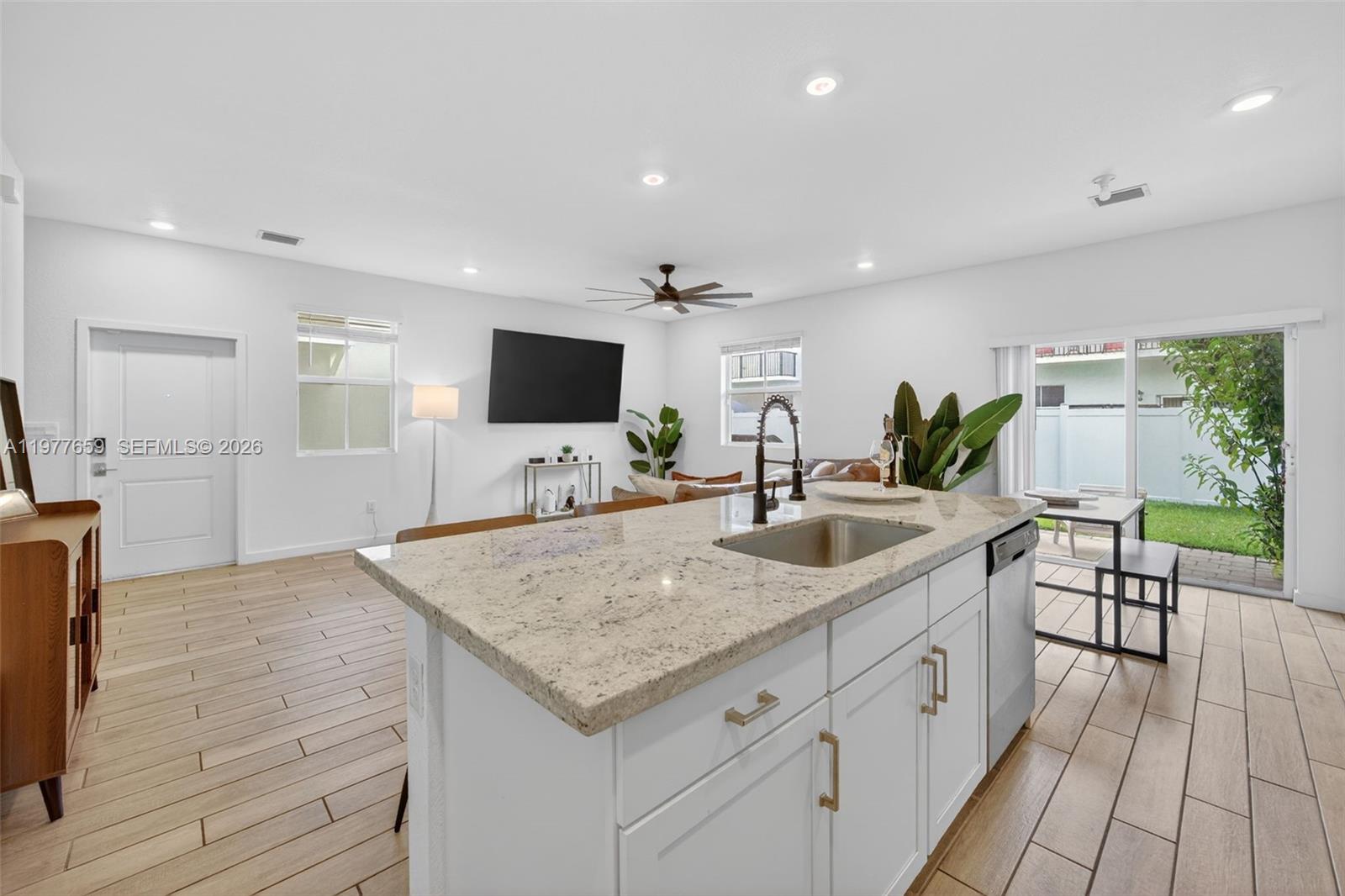 CEDAR AT KEYS GATE - Residential