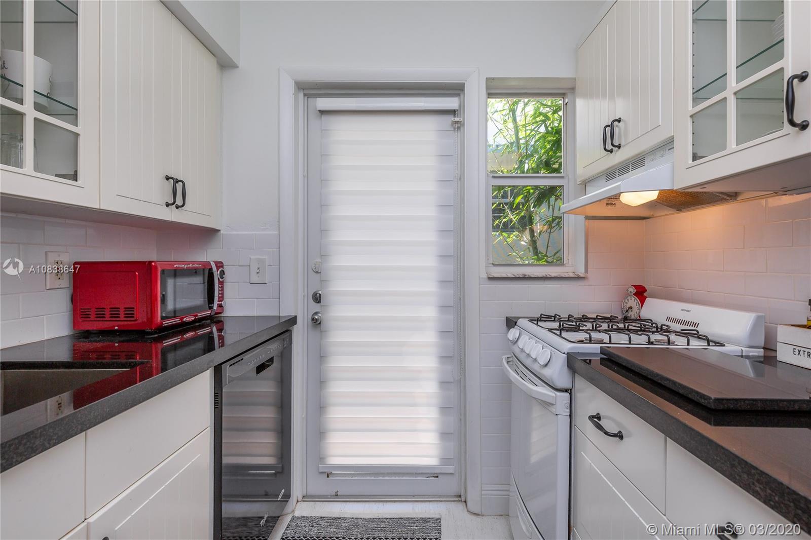 PENN CONDO - Residential Lease