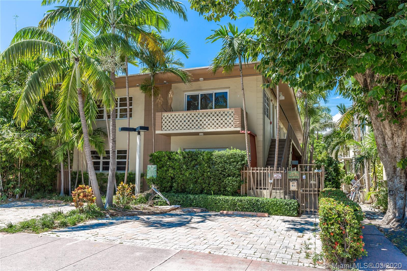 PENN CONDO - Residential Lease