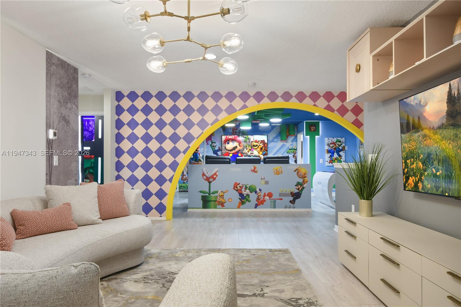 WINDSOR AT WESTSIDE - Residential