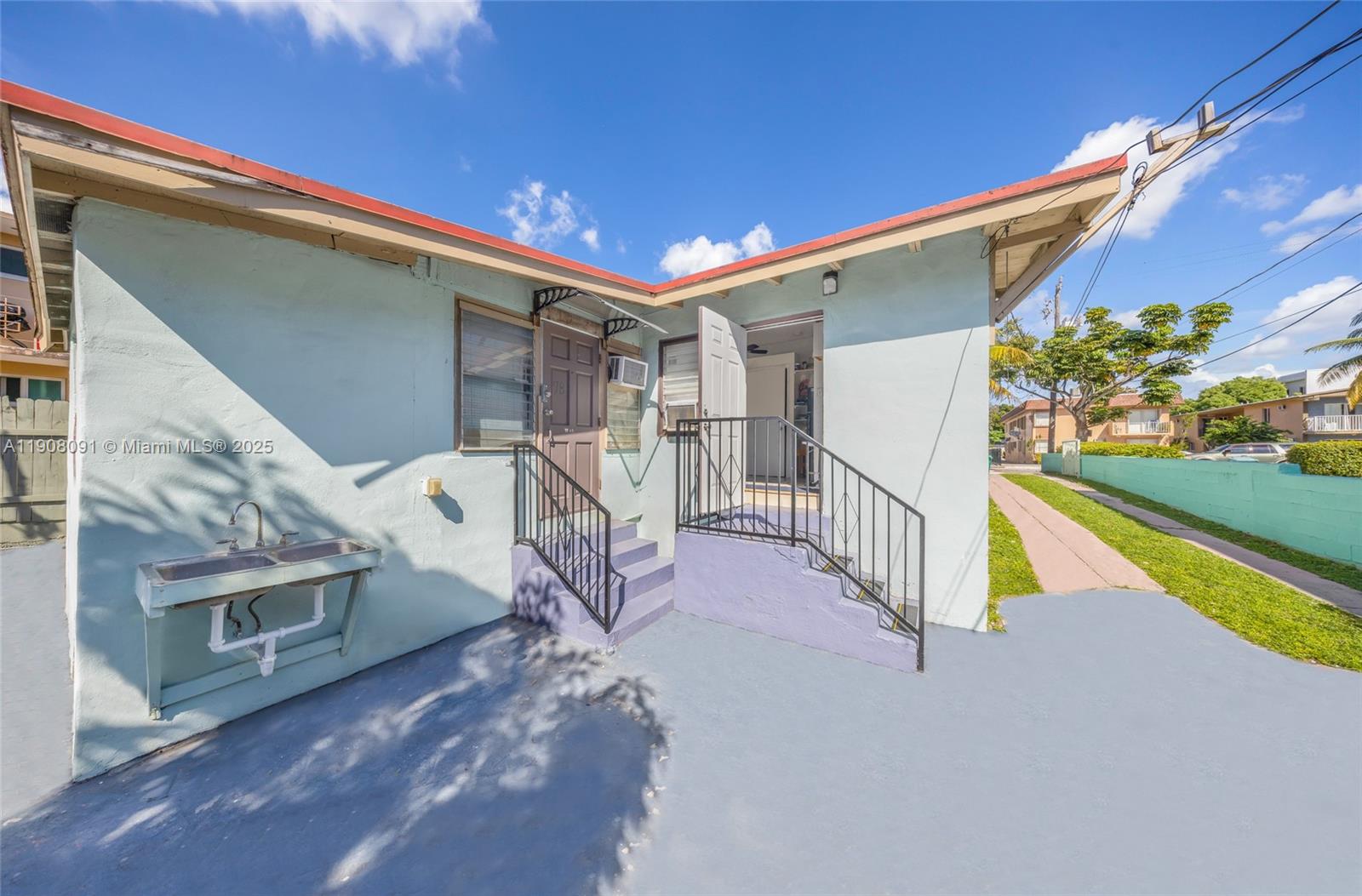 LAWRENCE ESTATES LAND COS - Residential Income