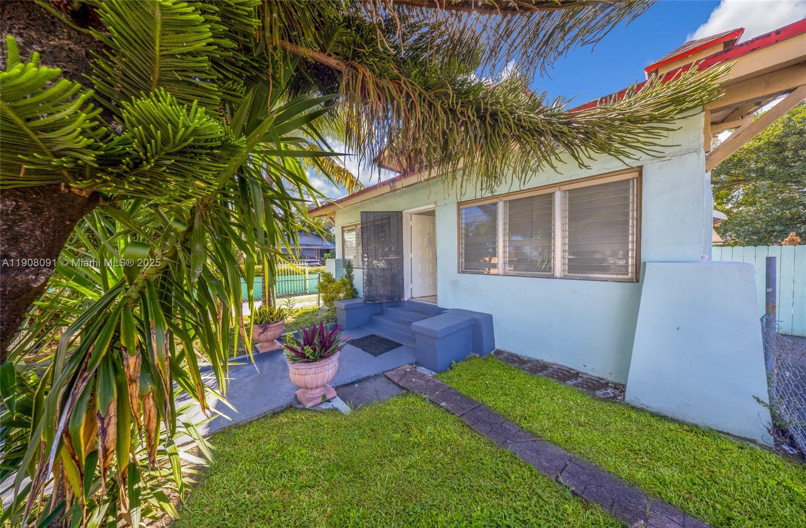 LAWRENCE ESTATES LAND COS - Residential Income