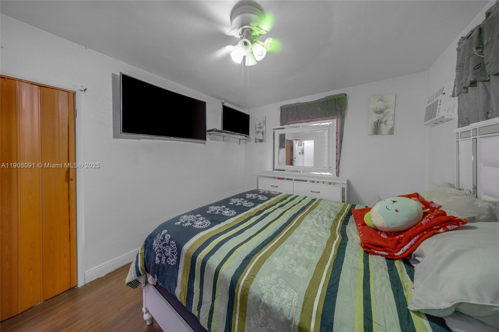 LAWRENCE ESTATES LAND COS - Residential Income