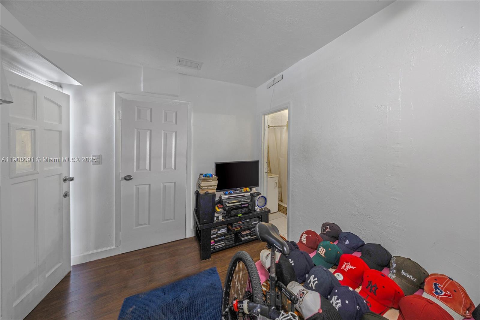 LAWRENCE ESTATES LAND COS - Residential Income