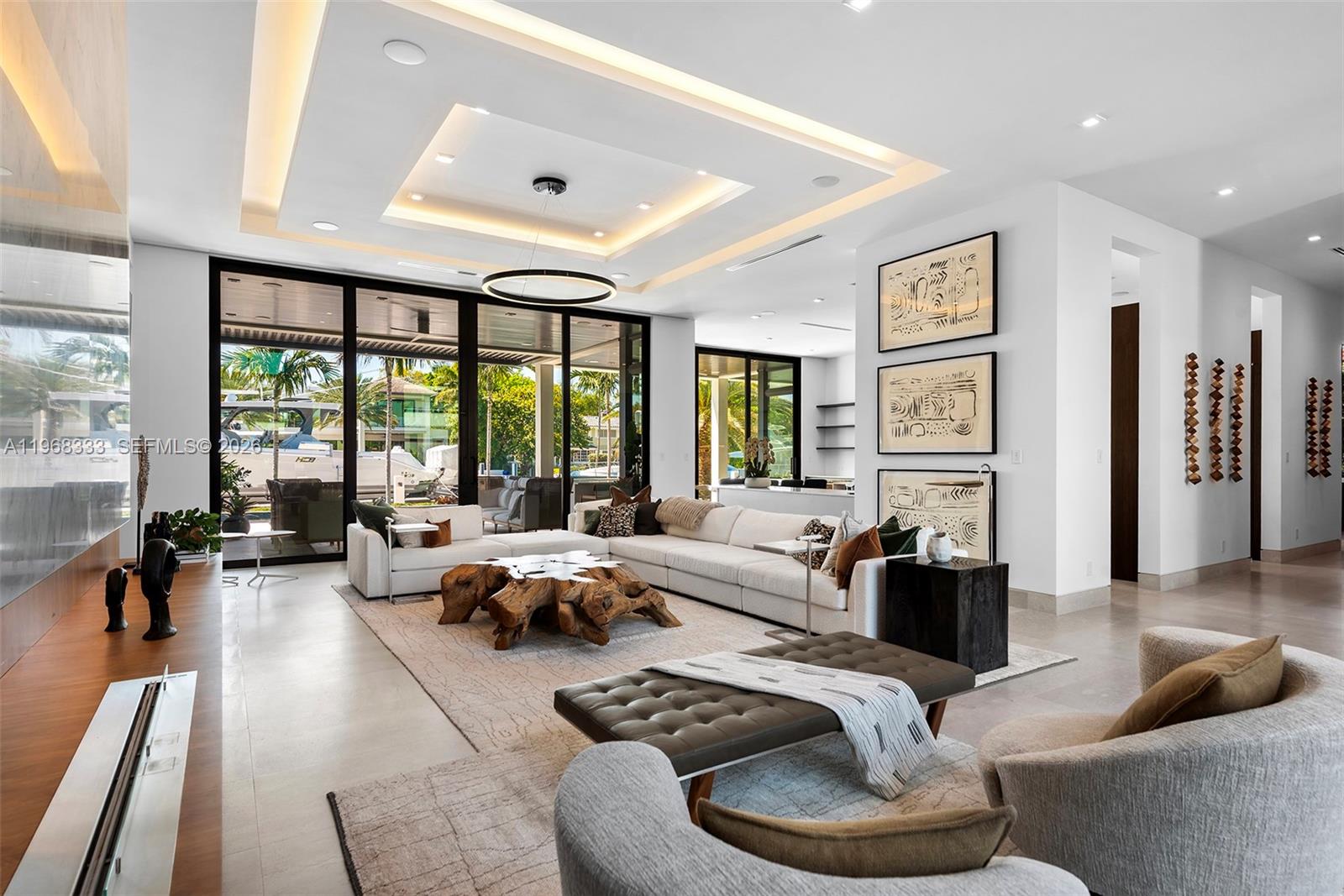 ISLA BAHIA - Residential