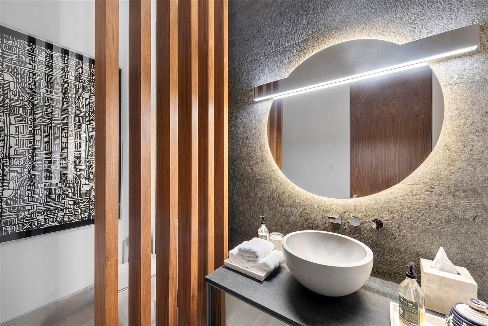 ISLA BAHIA - Residential