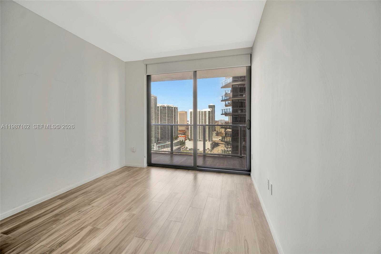 801 SMA RESIDENCES CONDO - Residential