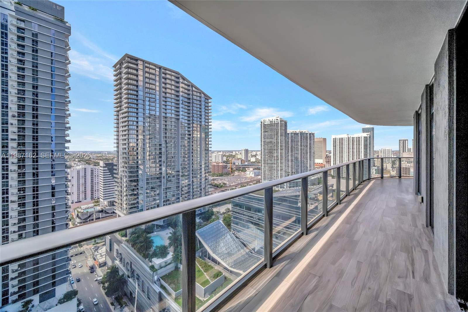 801 SMA RESIDENCES CONDO - Residential