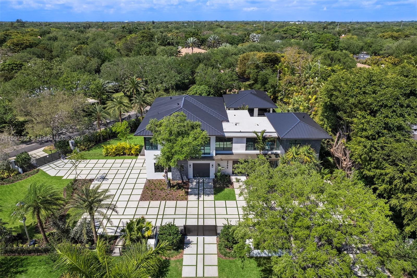 Property for Sale at 12500 Sw 64th Ave, Pinecrest, Miami-Dade County, Florida - Bedrooms: 7 
Bathrooms: 9  - $9,750,000