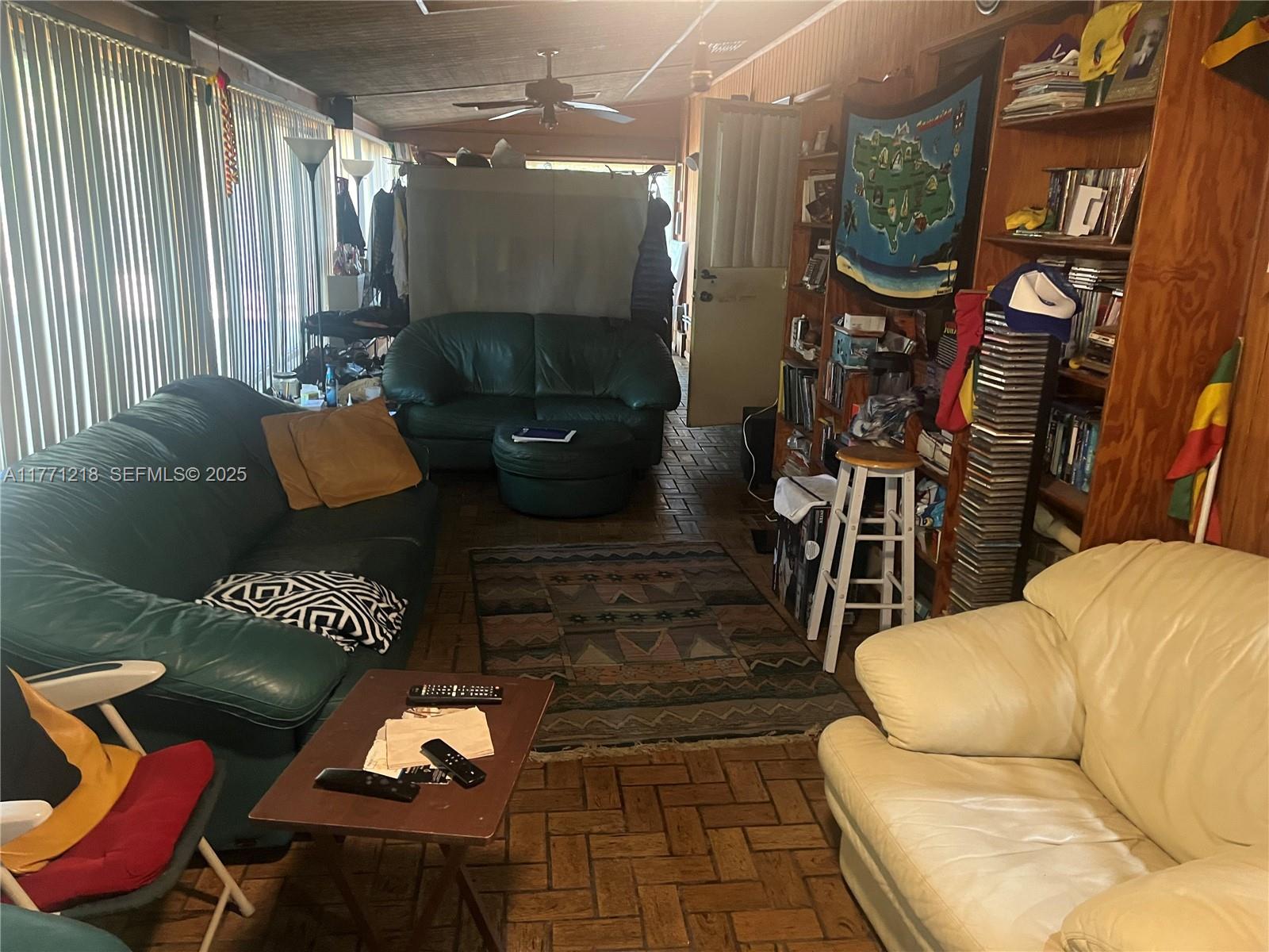 PINE LAKE SEC 1 - Residential