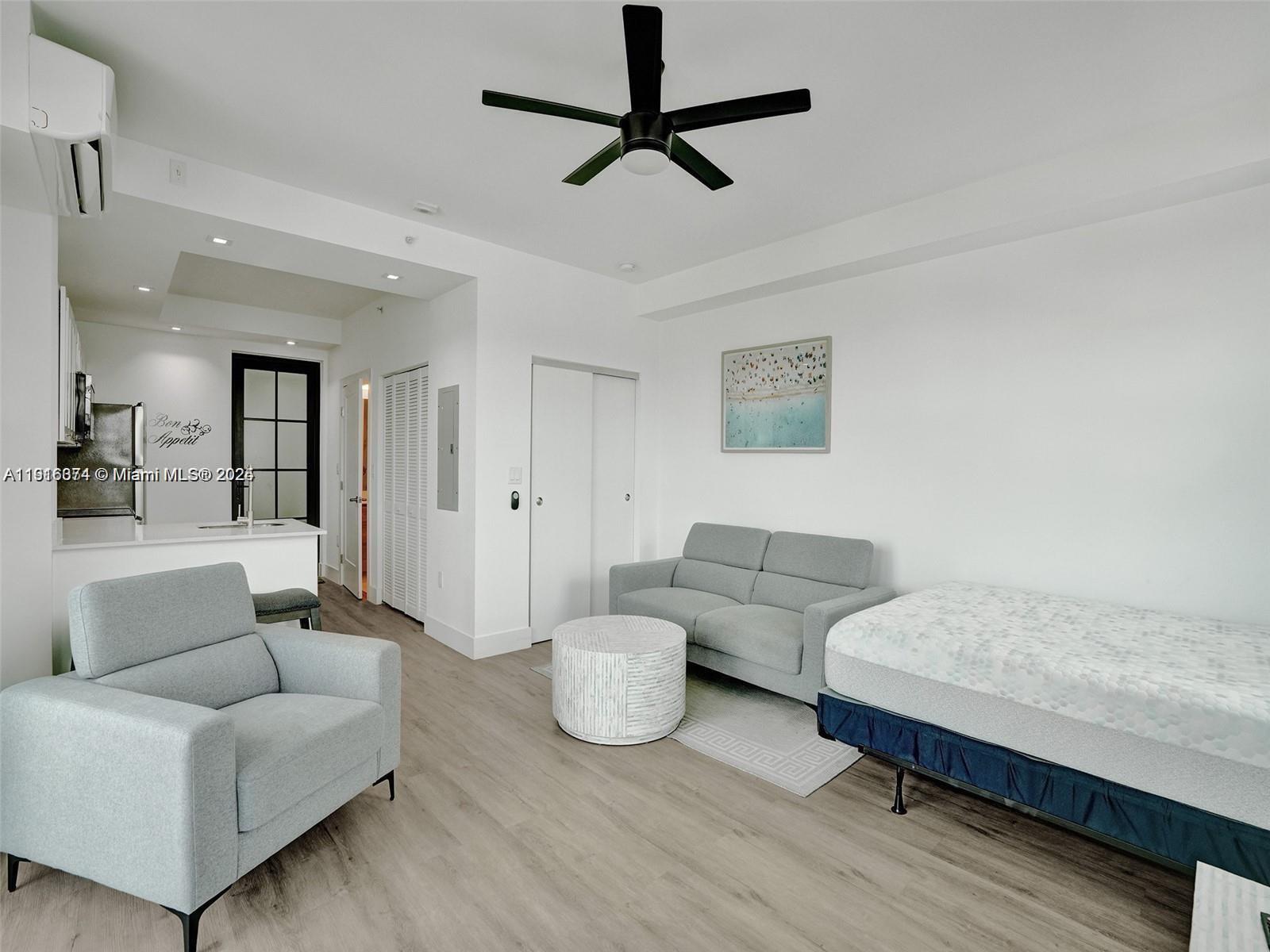 MAIN STREET LOFTS CONDO - Residential Lease