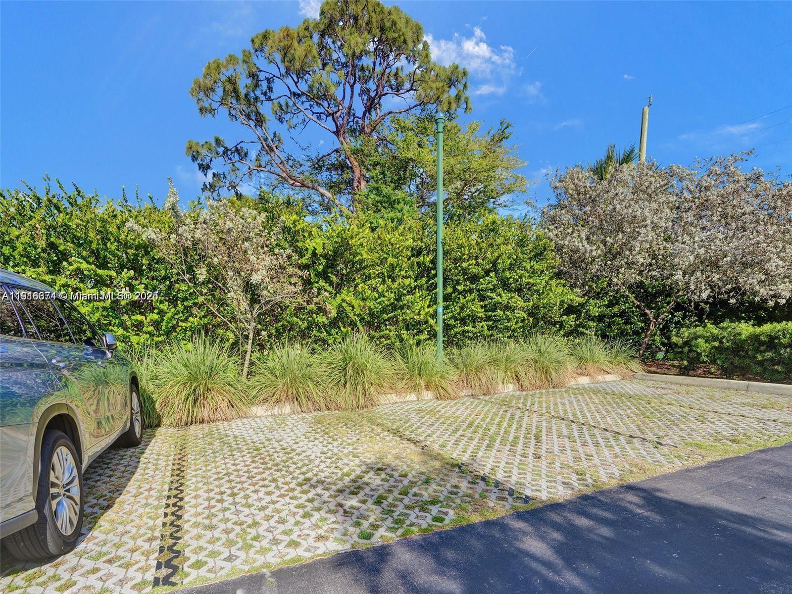 MAIN STREET LOFTS CONDO - Residential Lease