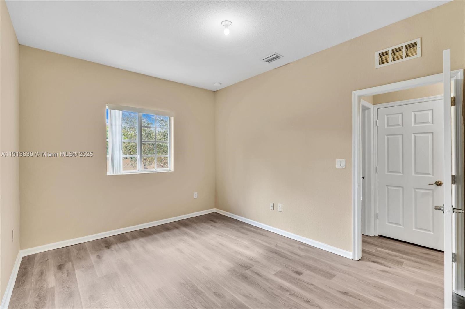 STROK PLAT NO 2 - Residential